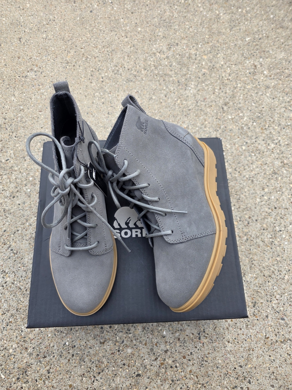 SOREL Women’s Grey Suede Chukka Boot with Gum Sole 8